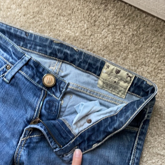 William Rast jeans - Picture 3 of 3